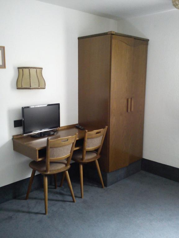 Goldene Rose Aparthotel Ebersbach an der Fils Room photo